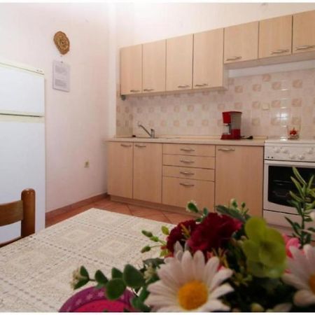 Apartments Bilo Near Primošten Eksteriør billede